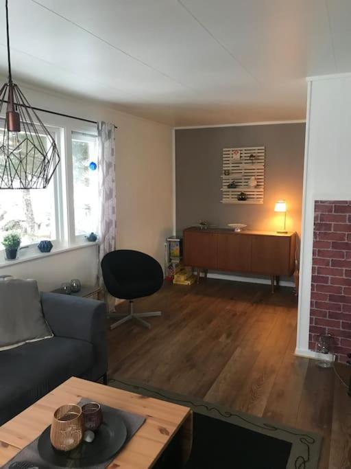 Trivelig Fritidshus Pa Arnes, Senja Straumstad Exteriör bild