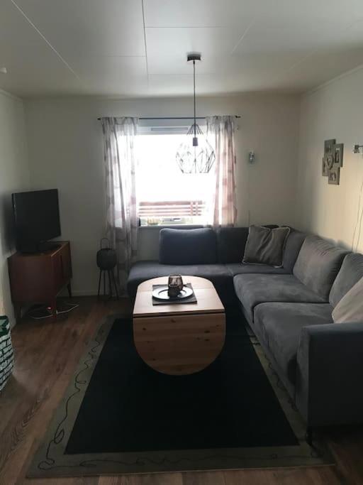 Trivelig Fritidshus Pa Arnes, Senja Straumstad Exteriör bild